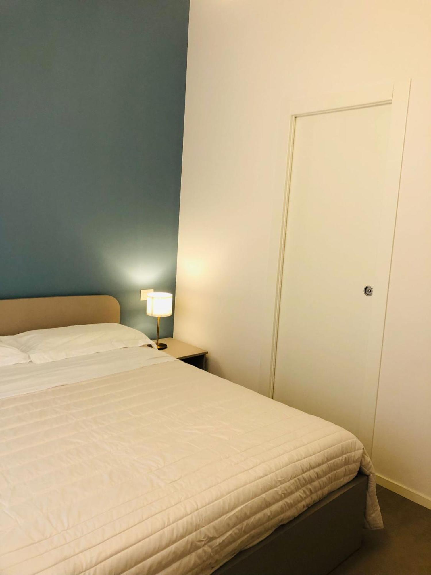 Urban Suite Bari Esterno foto