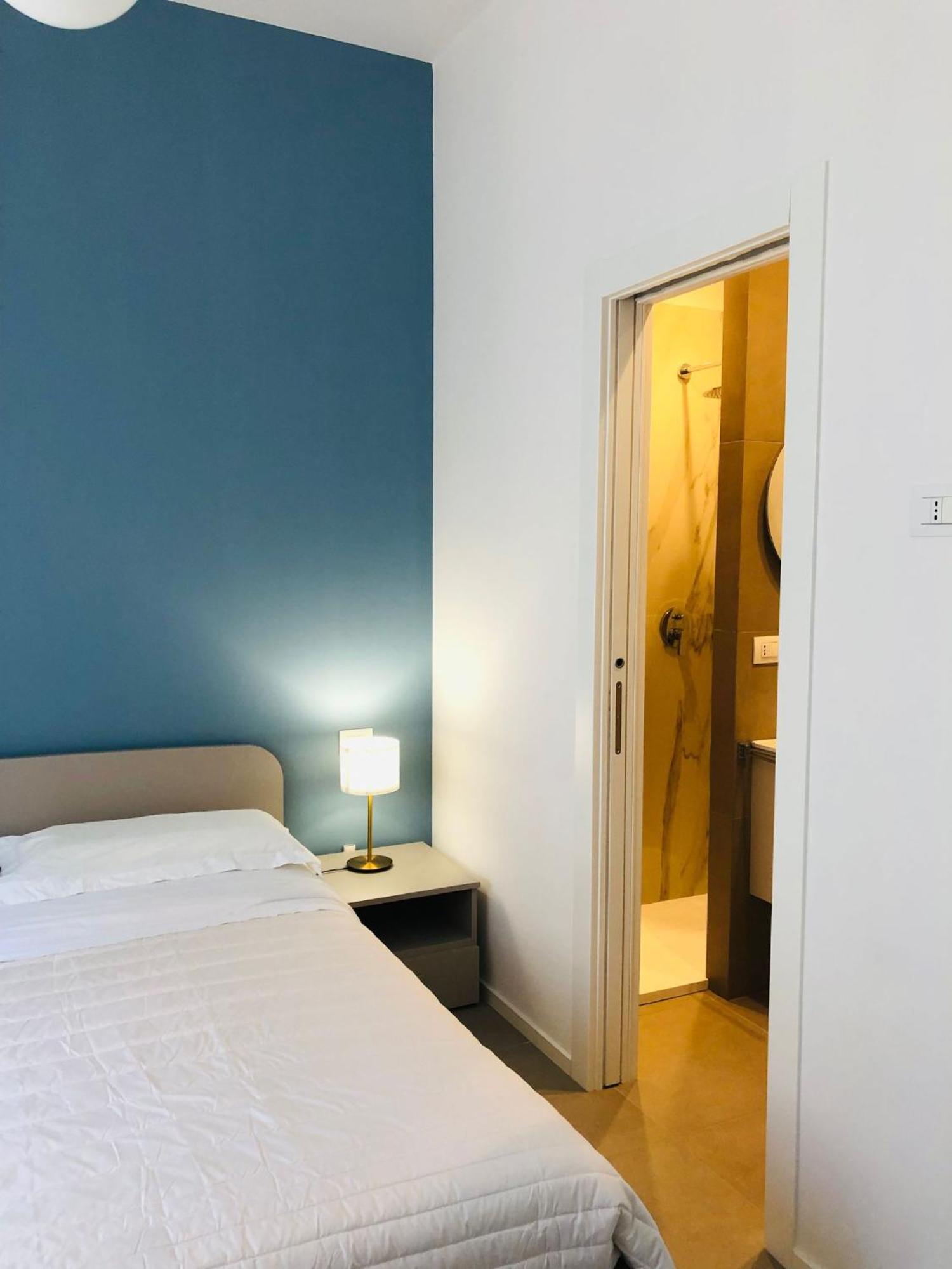 Urban Suite Bari Esterno foto